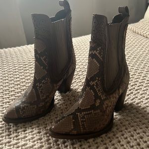 Real Snake Skin Boots
